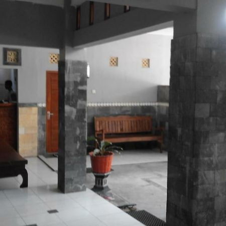 Tanjung Inn Wonosari Экстерьер фото