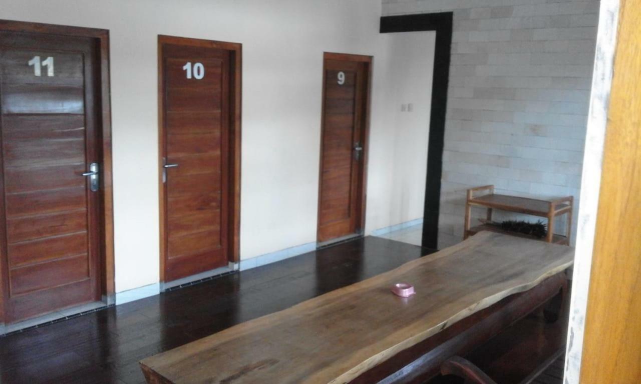 Tanjung Inn Wonosari Экстерьер фото